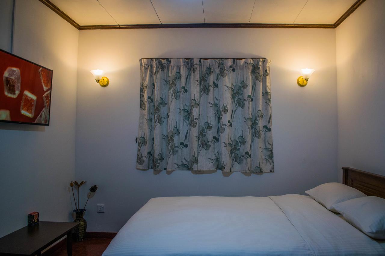 Mount Mary Inn Нувара-Элия Экстерьер фото
